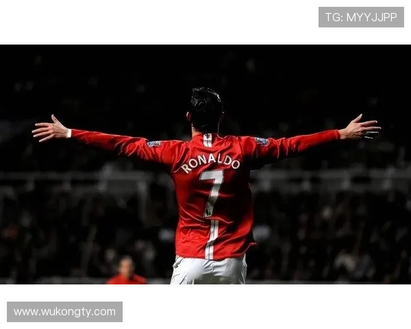 C罗终结方式与战术参与度解析：是否过于个人主义