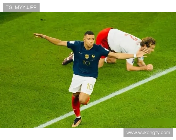 劳塔罗 vs 姆巴佩：终结效率与战术角色对比