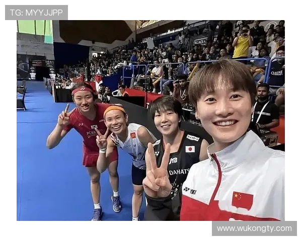 山口茜比赛后直接换豪车下场，这得多少钱买一双球鞋啊？