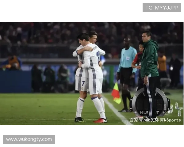 受伤离场后换人受限？规则拆解球员治疗与替补的边界