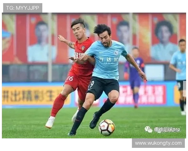 篮球合理冲撞规则详解:合法对抗与犯规动作的区别解析 篮球合理冲撞规则详解:合法对抗与犯规动作的区别解析